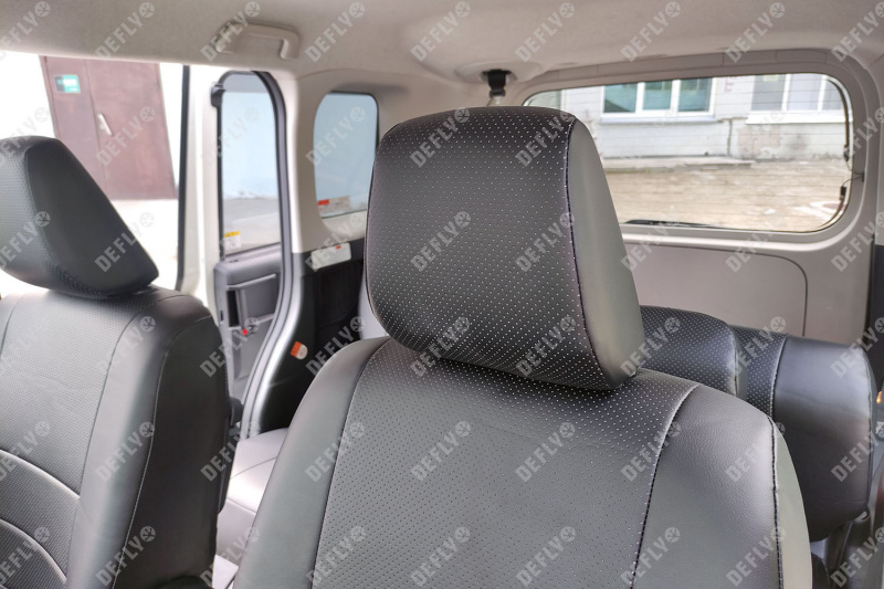 Чехлы на сиденья Toyota Tank/Roomy, Daihatsu Thor, Subaru Justy, 2016-2020, без спинок-столиков, экокожа черная
