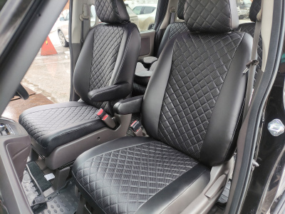 Чехлы на сиденья Honda Freed (GB5-GB8), 2016-2024, 6 мест, капитанские кресла, экокожа черная/ромб перфорация