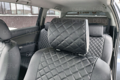 Чехлы на сиденья Toyota Wish (XE10), 2003-2009, 5 мест, экокожа черная/ромб перфорация