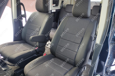 Чехлы на сиденья Toyota Tank/Roomy, Daihatsu Thor, Subaru Justy, 2016-2020, вырезы для столиков, жаккард