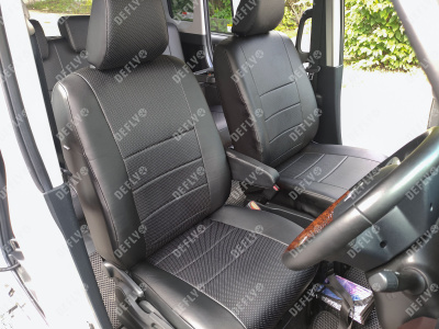 Чехлы на сиденья Toyota Tank/Roomy, Daihatsu Thor, Subaru Justy, 2016-2020, вырезы для столиков, экокожа черная